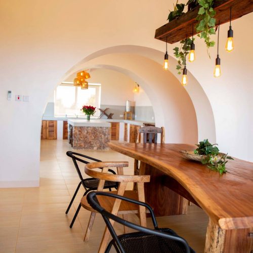 373b8207-a68f-4494-abe9-3c76e94d6aa7